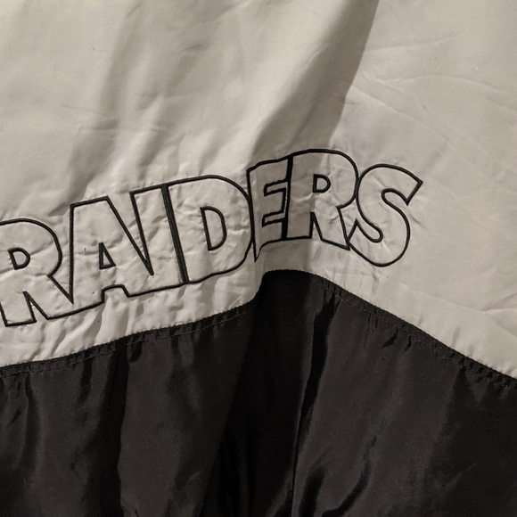 VTG Starter full-zip Oakland Raiders puff coat - Picture 7 of 8